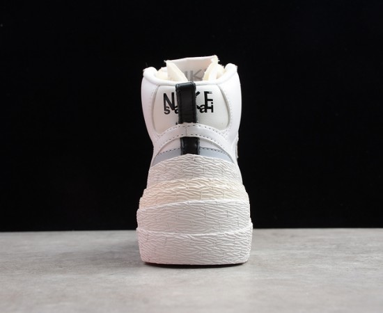 Nike Blazer Mid Sacai White Grey BV0072-100