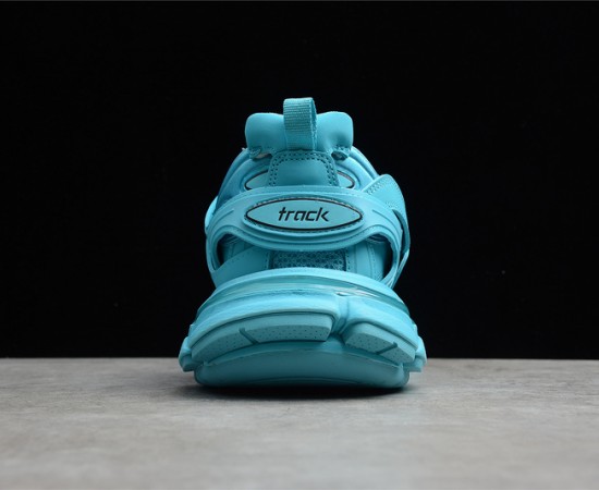 Balenciaga Track sneaker blue tiffany